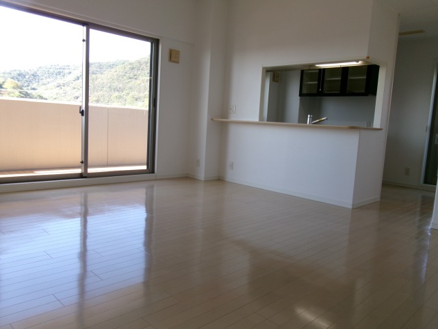 アルファステイツ東今宿